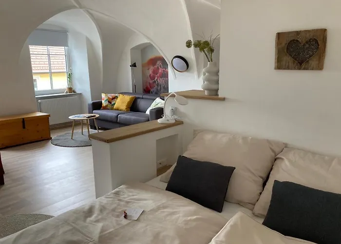 Altstadtliebe アパート ヴァイトラ